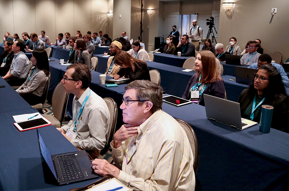 Photo of session attendees at the 44th SBFC conference